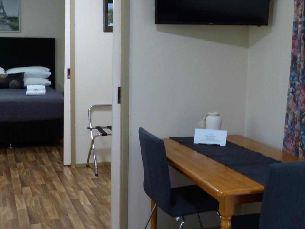 Lodge Retreat *
